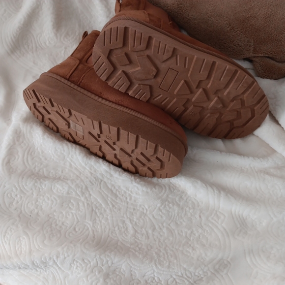 Platform booties - Picture 3 of 5